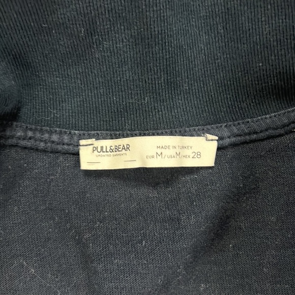 Stripped navy and cream Pull&Bear cropped long sleeve - Picture 3 of 4